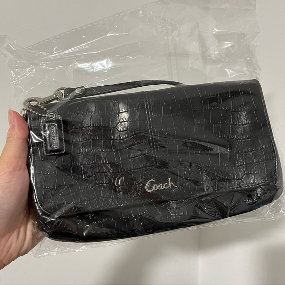 One Bag / Pouch + Free Shipping from @russell_bb - Picture 6 of 7